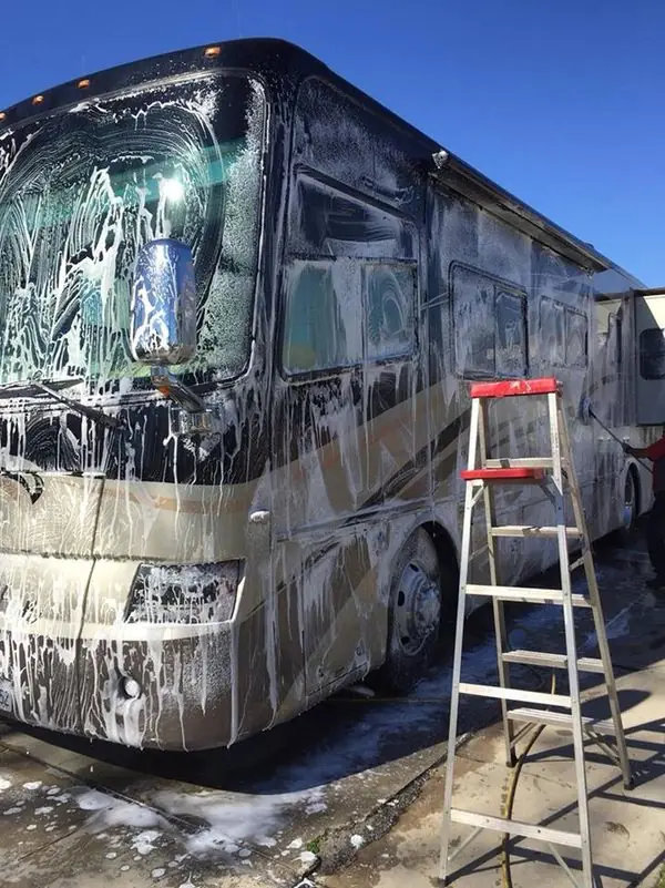 RV Detailing
